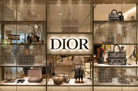 information about dior.